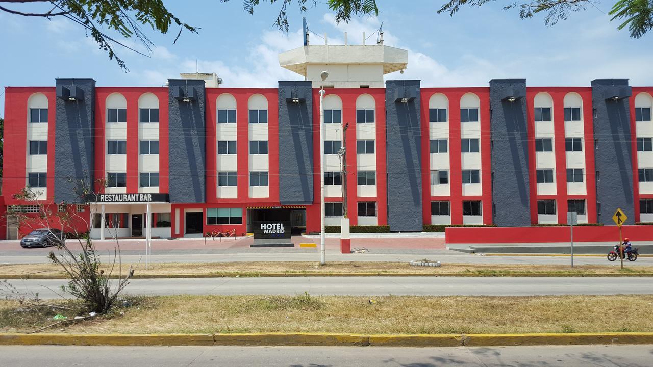 Hotel Madrid Minatitlán Zewnętrze zdjęcie