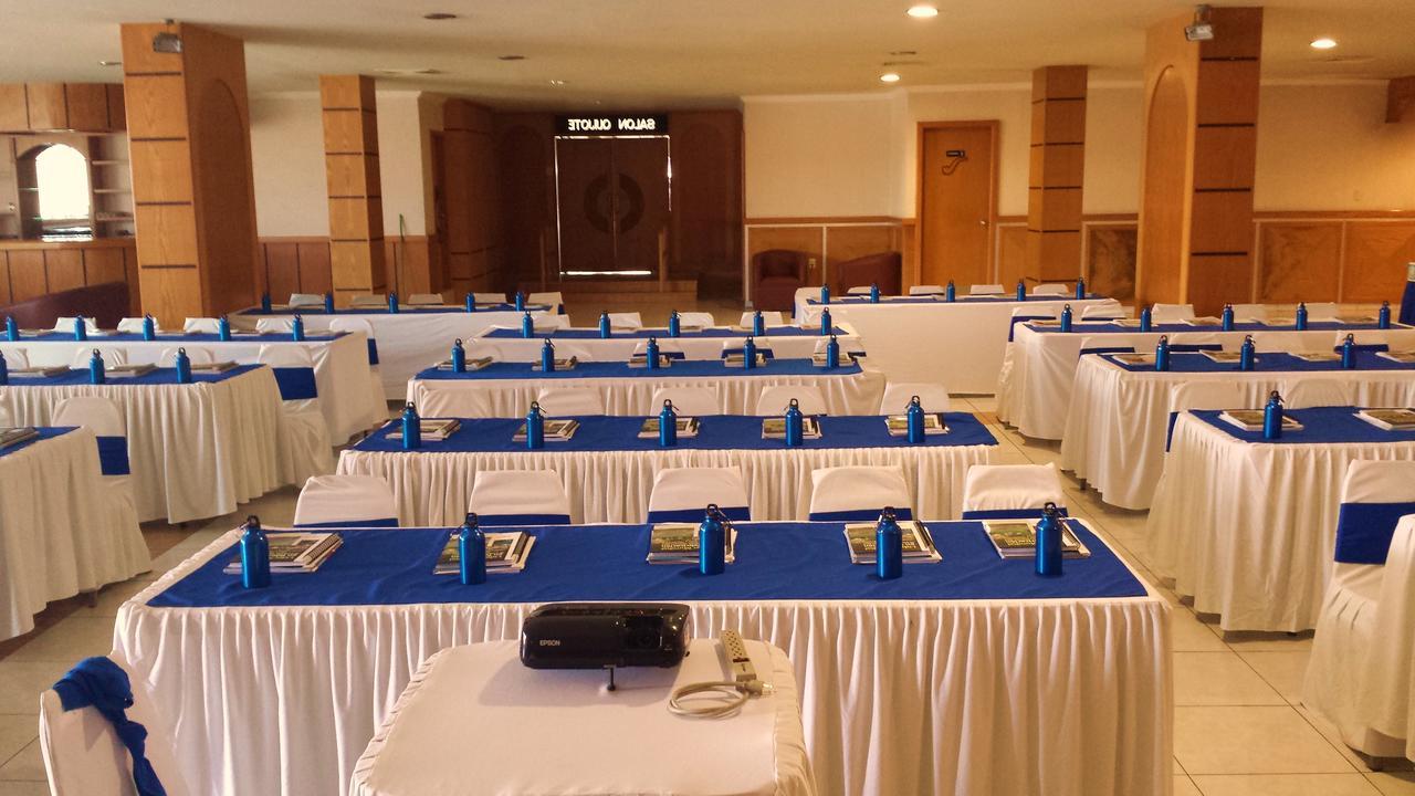 Hotel Madrid Minatitlán Zewnętrze zdjęcie